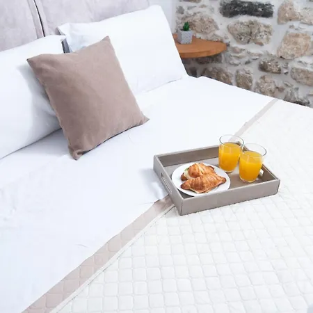 Holiday home Stone House Elefteria Near Matala Petrokefalion