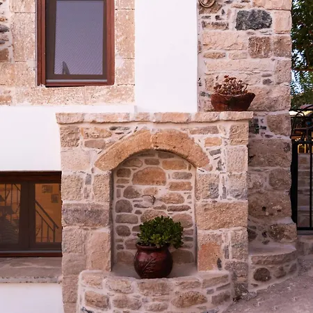 Stone House Elefteria Near Matala Holiday home *
